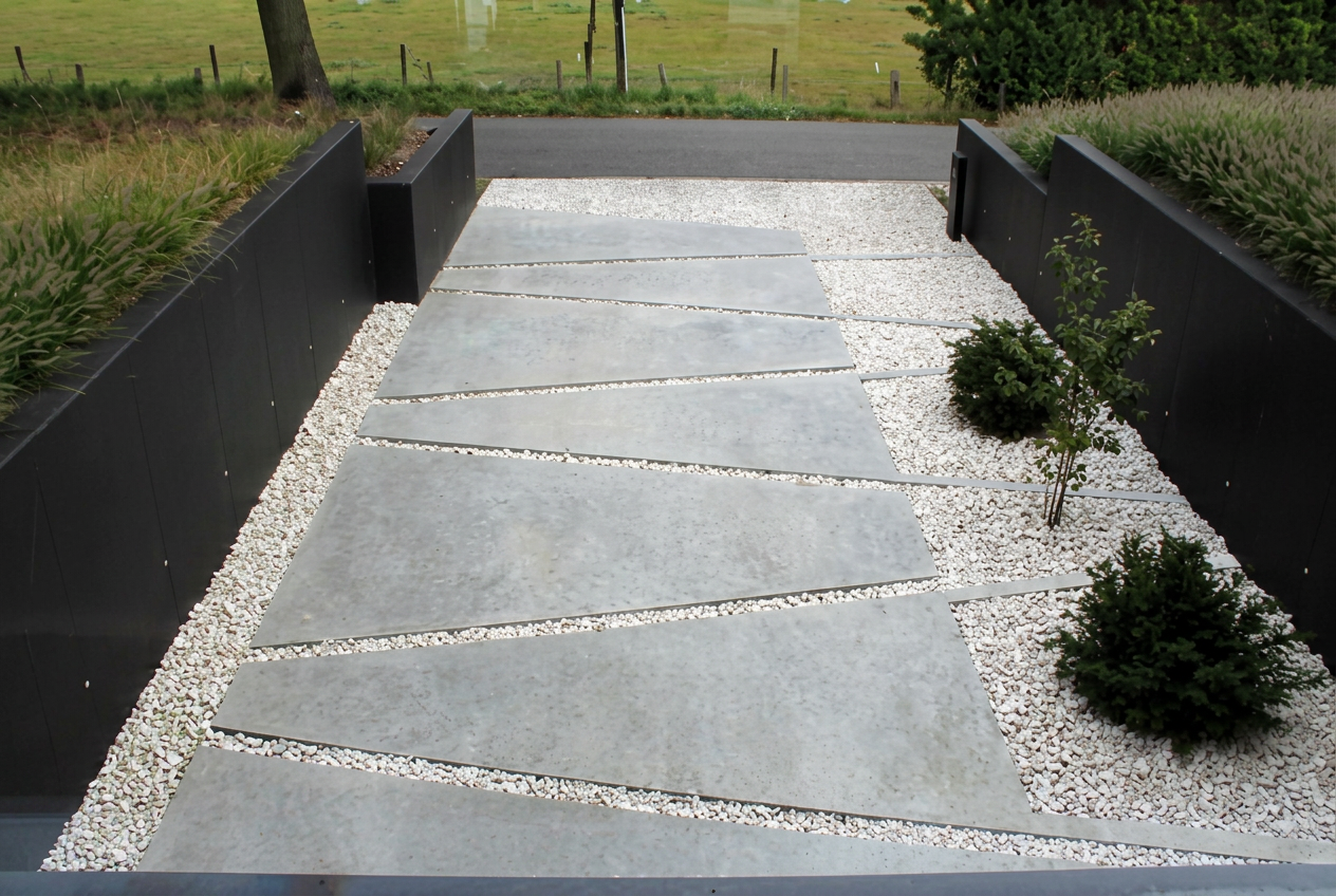 Large-format concrete plank walkway set in gravel in Trenton, Florida